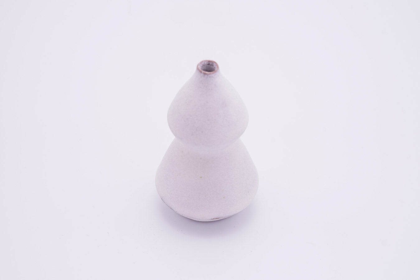 越前焼 雪釉一輪挿|Echizen Ware "Snow White Glazed Bud Vase"