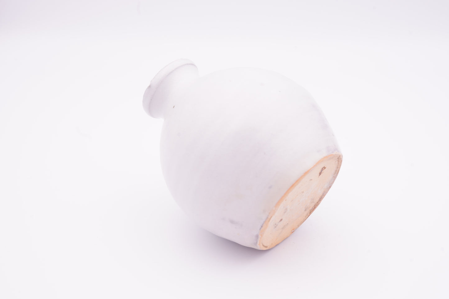 越前焼 粉引片口小壺(徳利) | Echizen Ware "White slip Katakuchi Small Jar Tokkuri Sake Bottle"
