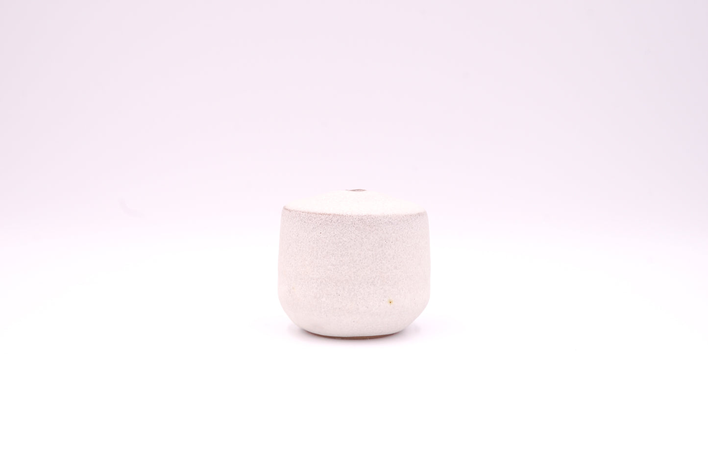 越前焼　雪釉一輪挿｜Echizen Ware "Snow White Glazed Bud Vase"