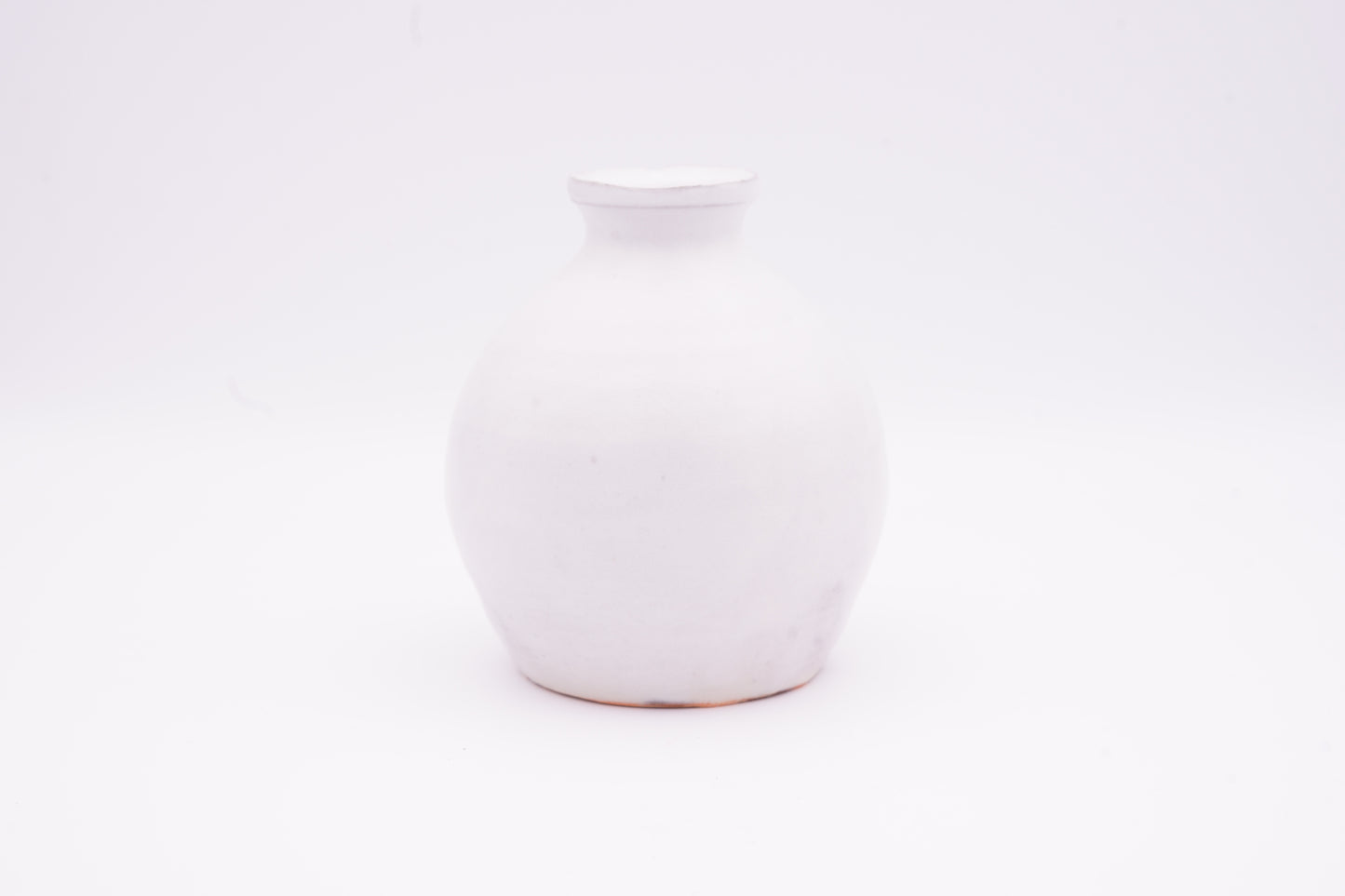 越前焼　粉引片口小壺（徳利）　 | Echizen Ware "White slip Katakuchi Small Jar Tokkuri Sake Bottle"