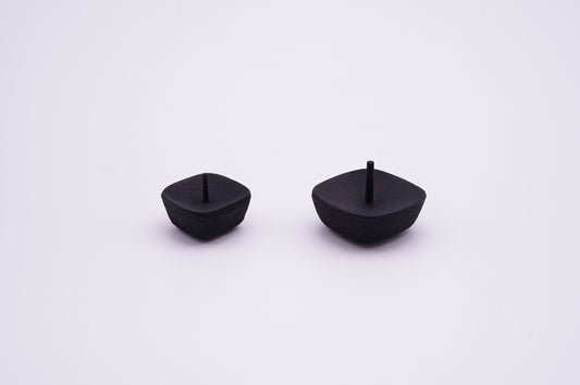 南部鉄　こま燭台　中 | "Koma Syokudai" Nambutetsu candlestick (Medium)
